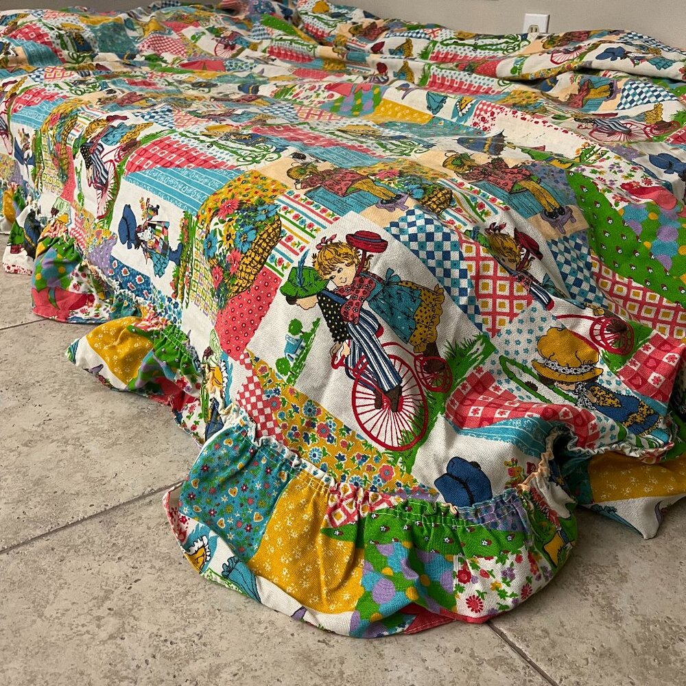Vintage Holly Hobbie Twin Bedspread Coverlet Ruffled Edges Holly Hobby
